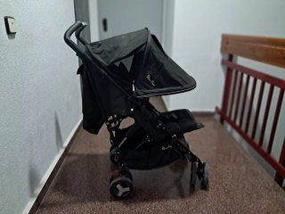 Carrito de paseo Silver Cross negro