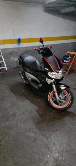 Gilera Runner 125 4T Negra esta  perfecta