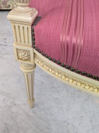 PAREJA DE SILLONES ESTILO LUIS XVL