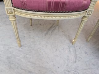PAREJA DE SILLONES ESTILO LUIS XVL