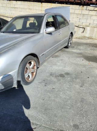 Faro mercedes-benz clase e bm 210 berlina 1863992