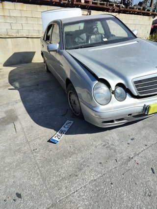 Faro mercedes-benz clase e bm 210 berlina 1863992