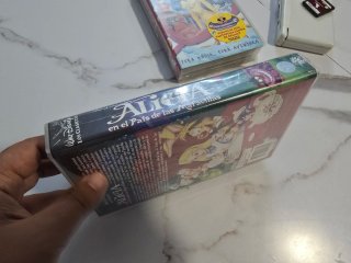 VHS Alicia en el País de las Maravillas Sin Abrir
