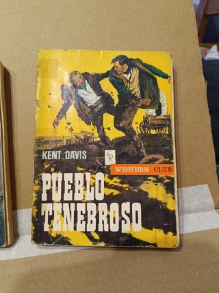 El Coyote & Pueblo Tenebroso