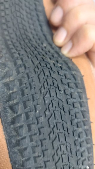 Cubiertas Hutchinson Touareg 700x40 Tubeless