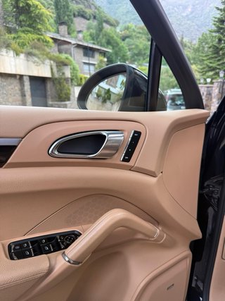 Porsche Cayenne 3.0 Diesel 245CV