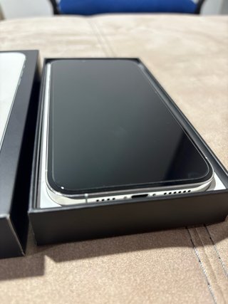 iPhone 13 Pro Max Blanco 256GB con Factura