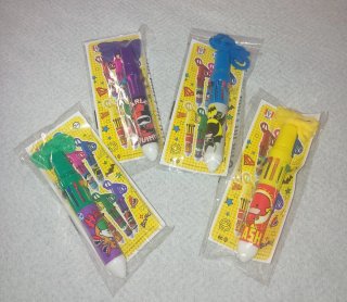 Lote 4 Bolígrafos KFC DC Comics