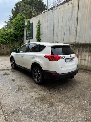Toyota RAV4 2014