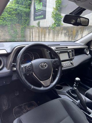 Toyota RAV4 2014