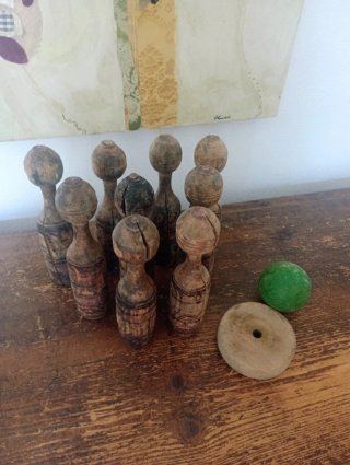 Set antichi birilli in legno