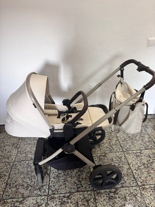 Carro de bebe venicci upline 2