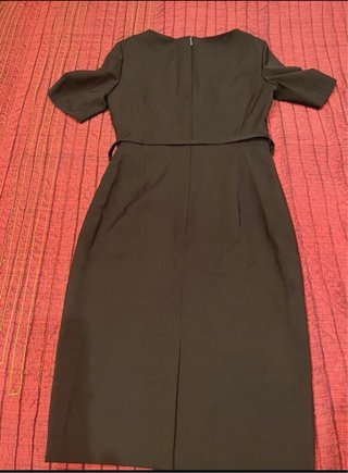 Vestido BOSS negro sin estrenar