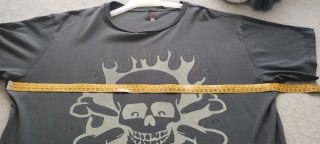Camiseta gris L/XL calavera en  llamas