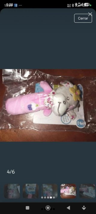 Sonajero de peluche para bebé Pita si le aprietas