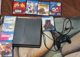 PS4 1TB Nero + 7 Giochi