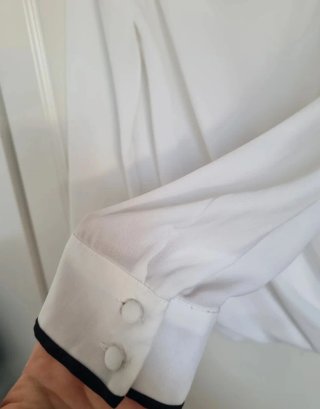 Blusa H&M cruzada blanca talla S