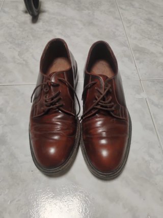 Zapatos Martinelli charol hombre marrones