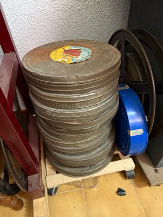 Equipo de cine antiguo, sala se Cine