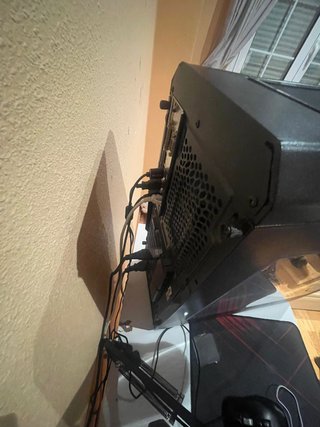 PC Gaming Negro con Ventana Lateral