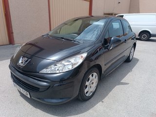 Peugeot 207 HDI 90 caballos. Perfecto de mecanica