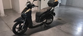 Honda SH 300i ABS Scooter Negra/Plateada