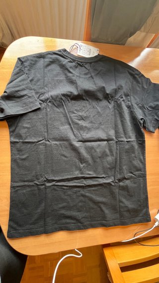 Camiseta Pull&Bear National Gallery sin estrenar