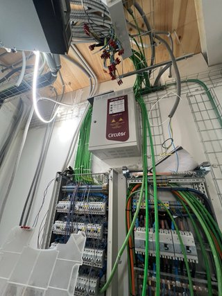 Electricista económico – Urgencias 24h Instalación