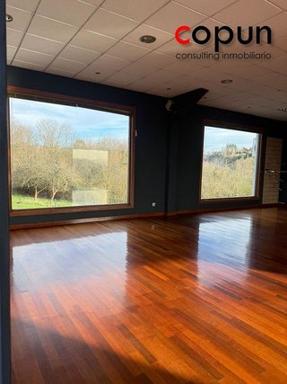 Nave industrial en venta en Parroquias de Oviedo en Oviedo
