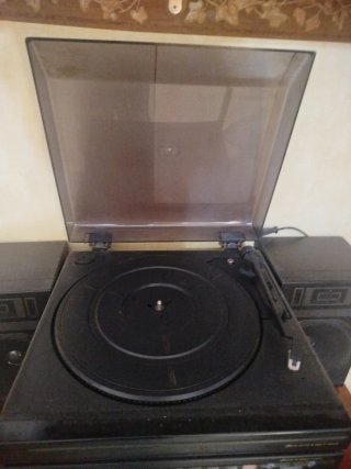 Equipo de música Contec V-24