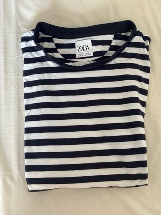Camiseta Zara Rayas Azul y Blanco