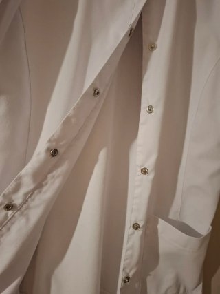 8 Camicie bianche corte da uniforme