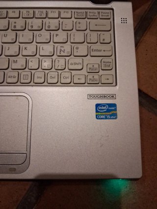 Panasonic Toughbook CF-AX2 + Cargador