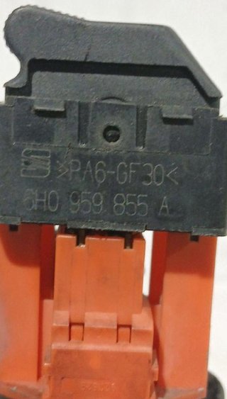 6h0959855a mando elevalunas seat ibiza 1.9 181095
