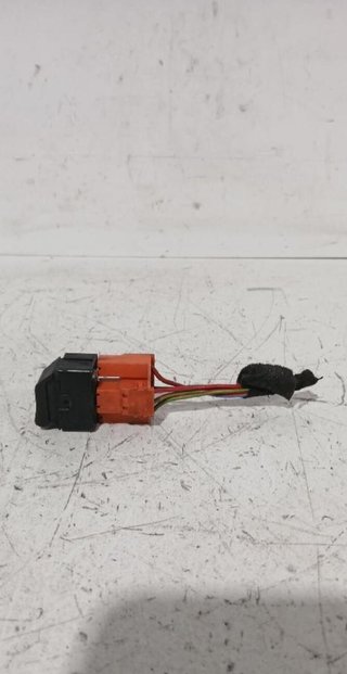 6h0959855a mando elevalunas seat ibiza 1.9 181095