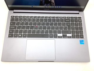 pc portatil samsung galaxy book 4