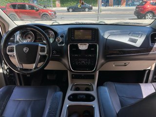 Lancia Voyager 2.8jtdm 178cv