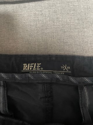 Pantalones negros