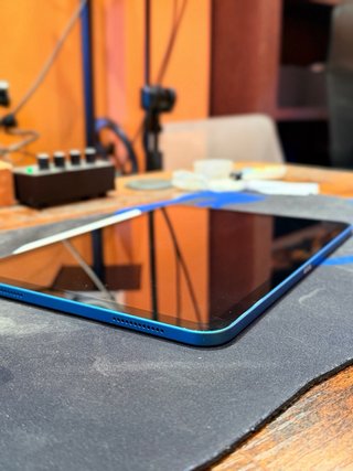 iPad 11ª Gen A16 128GB Azul + Apple pencil + Funda