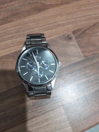 Reloj Lotus Multifunción Negro y Plateado