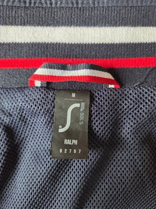 Cazadora cortavientos azul poliéster y nylon