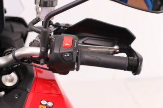 YAMAHA TRACER 9 Y-AMT 2026