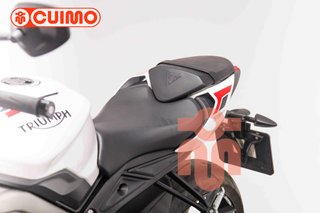 TRIUMPH STREET TRIPLE S