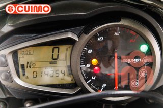 TRIUMPH STREET TRIPLE S
