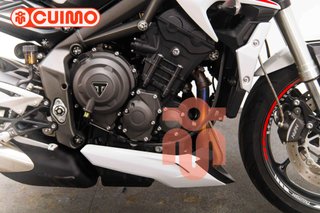 TRIUMPH STREET TRIPLE S