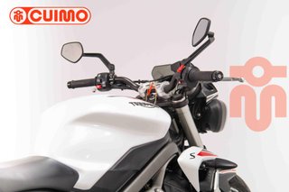 TRIUMPH STREET TRIPLE S