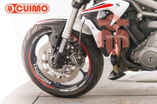 TRIUMPH STREET TRIPLE S