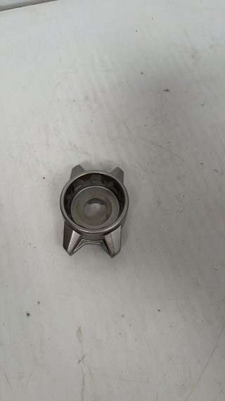 Tapa trasera eje 1 para Yamaha, MT07. REF. 1WS-2538D-00