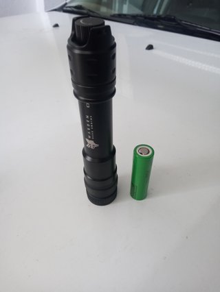 Linterna IR con batería