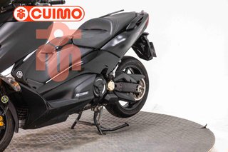 YAMAHA TMAX 530